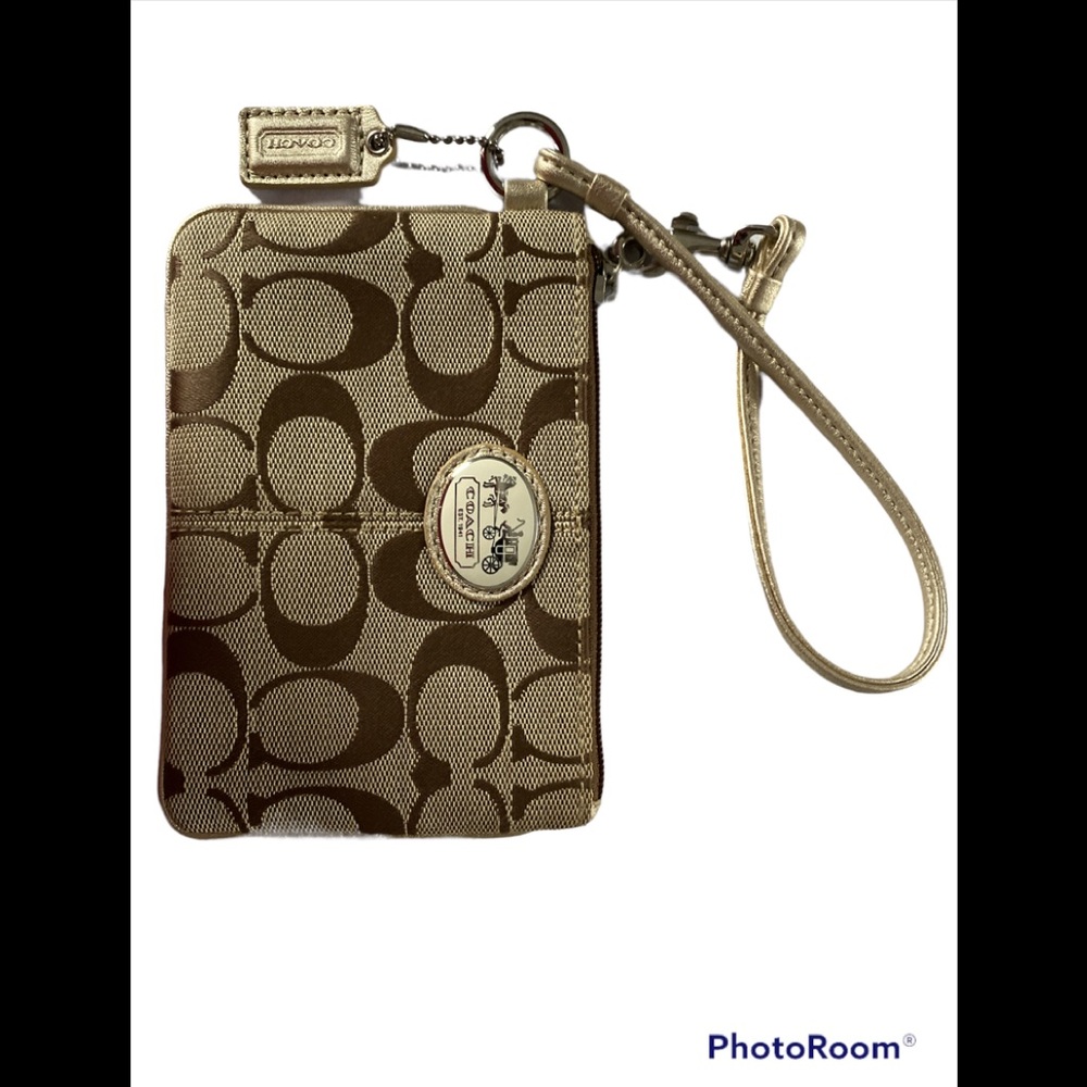 Authentic COACH wristlet
